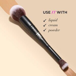 IT Airbrush Dual-Ended Flawless Concealer & Foundation Brush #132, NIB